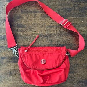 Lululemon all night festival bag